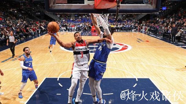 麦科勒姆27分萨尔23+8 奇才主场战胜魔术